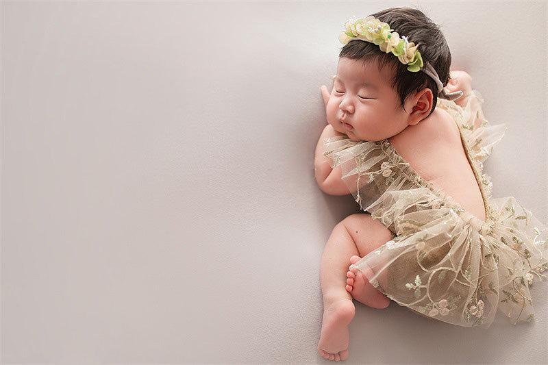 Newborn photography props lace one-piece dress for baby girl (with matching headpiece) CL5