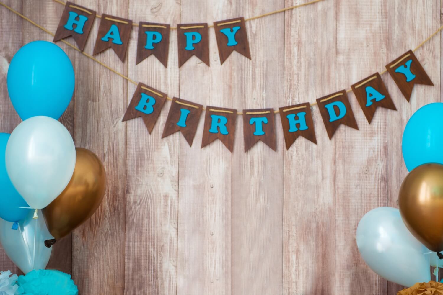 Happy Birthday Banner Balloons Wood Backdrop RR5-31